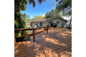 5620 DENVER STREET, SAINT PETERSBURG, FL 33703 Sold 11/22/24