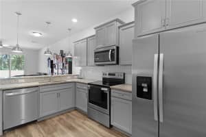 5170 SYLVESTER LOOP, TAMPA, FL 33610 Sold 11/21/24