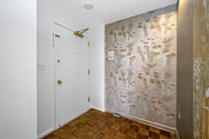 1 BEACH DRIVE, ST PETERSBURG, FL 33701 - MLS#MFRTB8308688