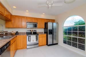 1532 CHATEAUX DE VILLE COURT, CLEARWATER, FL 33764 Sold 03/04/25