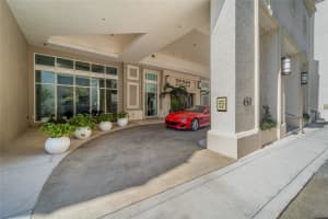 450 KNIGHTS RUN AVENUE, TAMPA, FL 33602 Sold 12/06/24