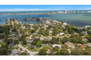 218 GARDEN CIRCLE, BELLEAIR, FL 33756 Sold 11/01/24