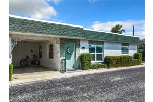 7809 39TH AVENUE, SAINT PETERSBURG, FL 33709 Sold 04/07/25