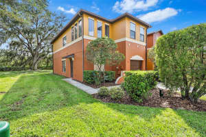 1001 TULLAMORE DRIVE, WESLEY CHAPEL, FL 33543 Sold 02/14/25