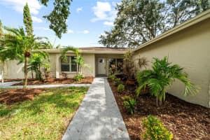 6962 ABERFELDY AVENUE, SAINT PETERSBURG, FL 33709 Sold 01/13/25