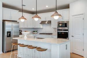 13806 SUNLIGHT MEADOW DRIVE, RIVERVIEW, FL 33578 - MLS#MFRTB8309103