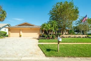 2998 ASHECROFT COURT, CLEARWATER, FL 33761 Sold 12/02/24