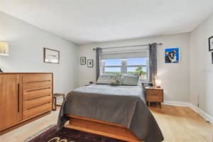 1120 SHORE DRIVE, SAINT PETERSBURG, FL 33701 Sold 06/10/25