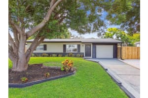 2415 HAVANA DRIVE, CLEARWATER, FL 33764 Sold 01/27/25