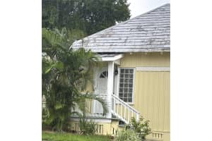 109 HIBISCUS STREET, TARPON SPRINGS, FL 34689 - MLS#MFRTB8309421