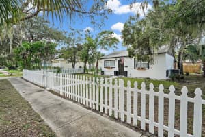 4015 7TH STREET, ST PETERSBURG, FL 33705 Sold 03/25/25