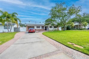 1827 OKLAHOMA AVENUE, SAINT PETERSBURG, FL 33703 Sold 11/13/24