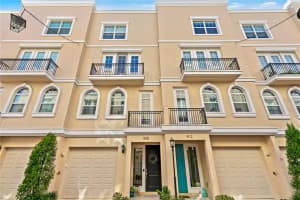 408 REGENT LANE, SAINT PETERSBURG, FL 33701 Sold 10/30/24