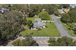 201 30TH AVENUE, SAINT PETERSBURG, FL 33704 Sold 02/14/25