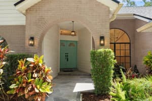 407 SUMMIT CHASE DRIVE, VALRICO, FL 33594 Sold 12/19/24