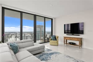 301 1ST STREET, SAINT PETERSBURG, FL 33701 Sold 11/18/24