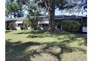1320 LYNN AVENUE, CLEARWATER, FL 33755 Sold 11/21/24
