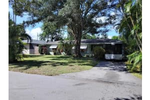 1320 LYNN AVENUE, CLEARWATER, FL 33755 Sold 11/21/24