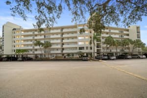 225 COUNTRY CLUB DRIVE, LARGO, FL 33771 Sold 03/13/25