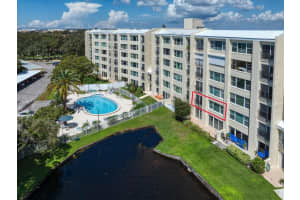 225 COUNTRY CLUB DRIVE, LARGO, FL 33771 Sold 03/13/25