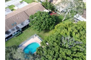 1301 GOLFVIEW DRIVE, TARPON SPRINGS, FL 34689 Sold 11/18/24