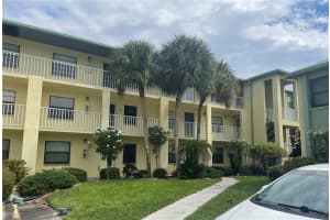 6077 113TH STREET, SEMINOLE, FL 33772 Sold 01/14/25