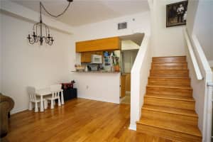 908 LAURA STREET, CLEARWATER, FL 33755 Sold 12/03/24