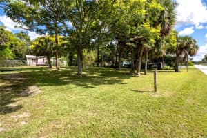 9641 BOLTON AVENUE, HUDSON, FL 34667 Sold 11/25/24