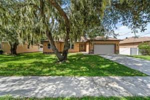 9915 PREVATT STREET, GIBSONTON, FL 33534 Sold 11/21/24