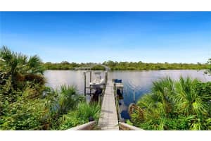 2602 CUMBERLAND CLIFF DRIVE, RUSKIN, FL 33570 Sold 11/20/24