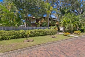 111 71ST STREET, SAINT PETERSBURG, FL 33707 Sold 01/29/25