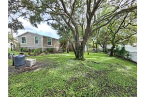 11512 EAST BAY ROAD, GIBSONTON, FL 33534 Sold 01/03/25