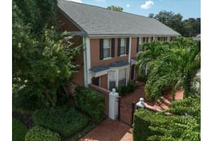 303 BUNGALOW PARK AVENUE, TAMPA, FL 33609 Sold 03/07/25