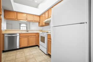2749 COUNTRYSIDE BOULEVARD, CLEARWATER, FL 33761 Sold 11/22/24