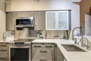 100 4th Ave S #205, ST PETERSBURG