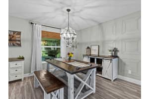 803 OLD DARBY STREET, SEFFNER, FL 33584 Sold 12/06/24