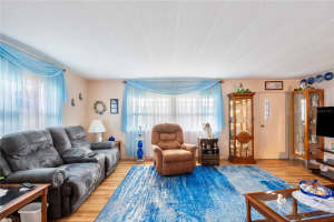 5622 ARROWHEAD DRIVE, ZEPHYRHILLS, FL 33542 Sold 04/29/25
