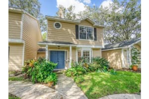 2382 HOUNDS TRAIL, PALM HARBOR, FL 34683 Sold 11/20/24