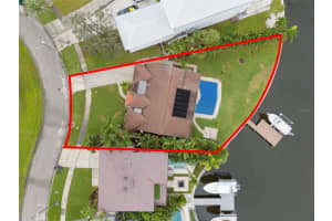 1918 ARROWHEAD DRIVE, SAINT PETERSBURG, FL 33703 Sold 10/24/24