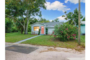 3805 14TH AVENUE, SAINT PETERSBURG, FL 33711 Sold 04/14/25