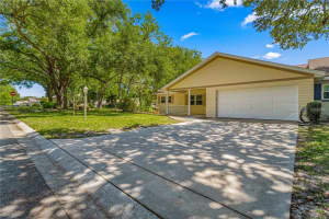 8712 96TH LANE, OCALA, FL 34481 Sold 12/02/24