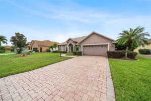 291 TERRANOVA BOULEVARD, WINTER HAVEN, FL 33884 Sold 11/13/24