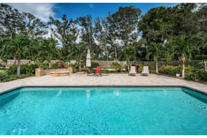 2852 PHEASANT RUN, CLEARWATER, FL 33759 Sold 12/20/24