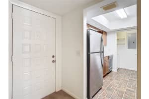 5401 BAYSHORE BOULEVARD, TAMPA, FL 33611 Sold 03/31/25