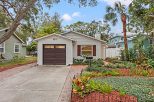 114 35TH AVENUE, SAINT PETERSBURG, FL 33704 Sold 11/22/24
