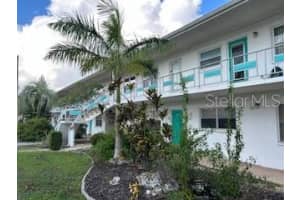 5945 21ST STREET, SAINT PETERSBURG, FL 33714 - MLS#MFRTB8311361