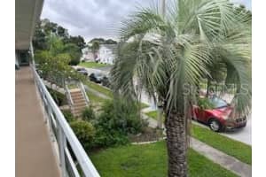 5945 21ST STREET, SAINT PETERSBURG, FL 33714 - MLS#MFRTB8311361