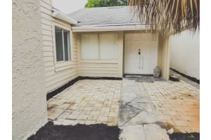 4117 SCHOONER LANE, NEW PORT RICHEY, FL 34652 Sold 04/24/25