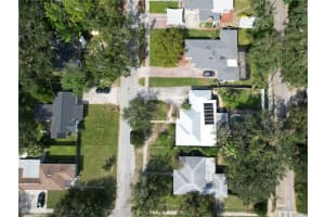 6203 FLORA VISTA AVENUE, TAMPA, FL 33604 Sold 04/21/25