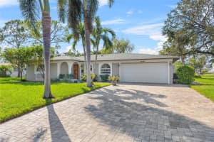 3396 WALNUT STREET, ST PETERSBURG, FL 33704 Sold 11/04/24